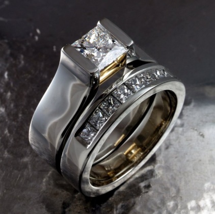 David Keeling Fine Jewellery - Diamond Engagement Ring and Wedding Band Set